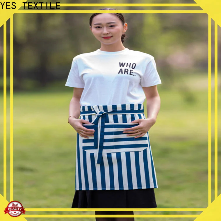 chefyes High-quality black and white apron company